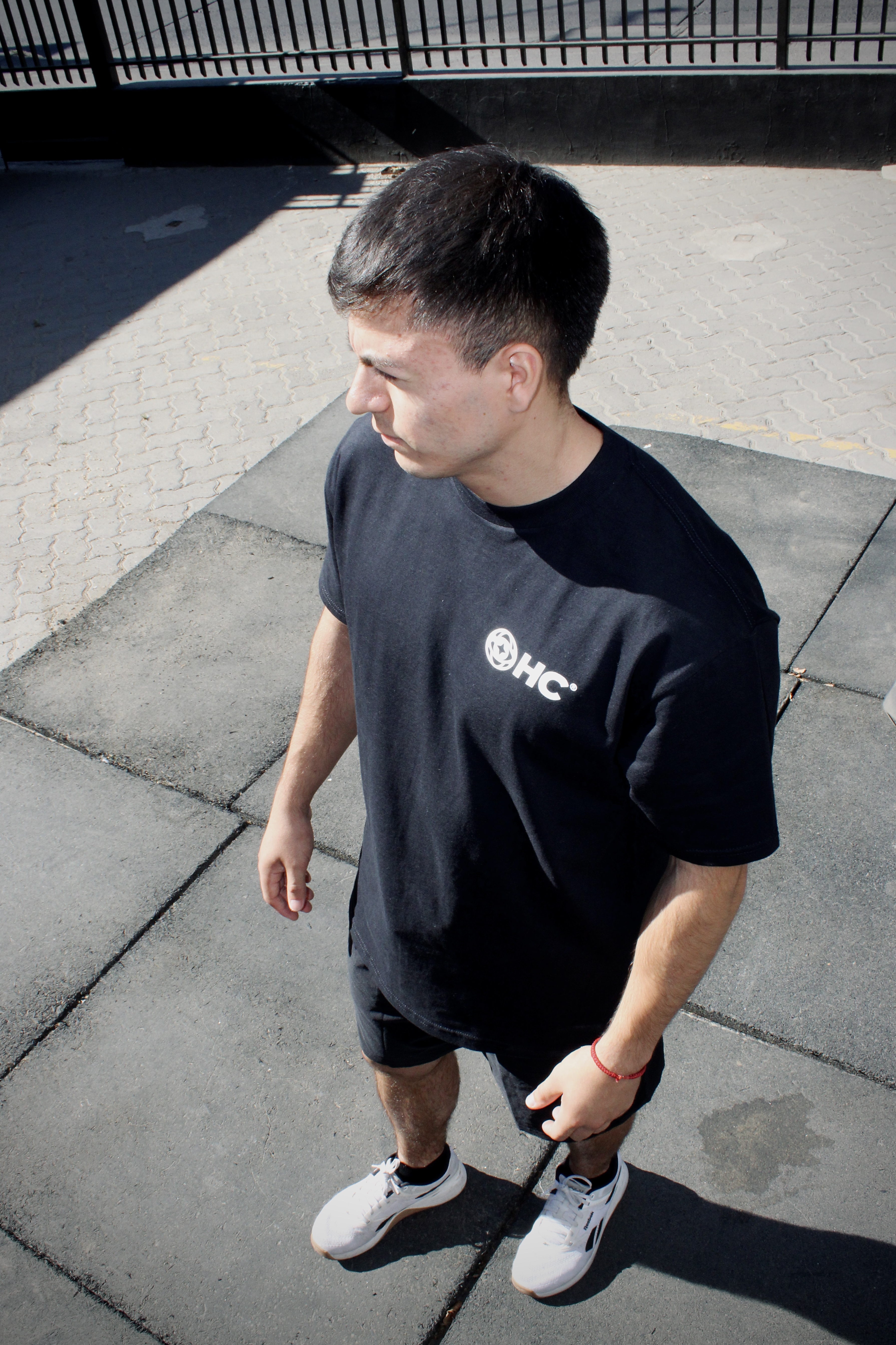 Polera DNA Negra, vista 1